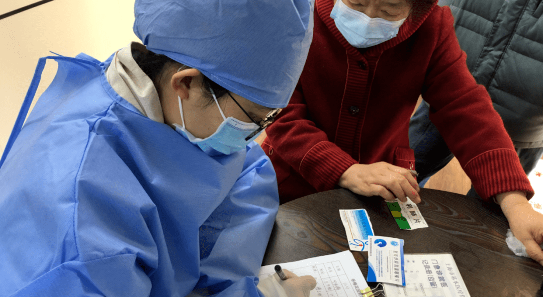 黄山24小时套医保卡回收商家(急用钱24小时医保提取)